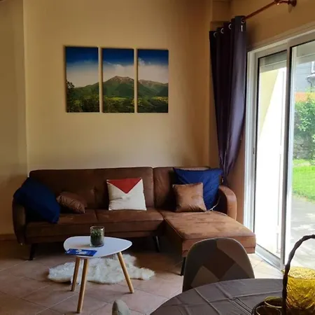 La Jaunette, Fenil Avec Piscine *